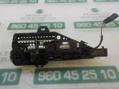 Автозапчасти б/у наружная рукоятка передняя справа за renault captur 1.2 tce energy ссылки oem iam 806706656r  806068462r