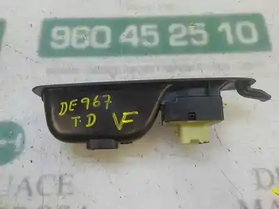 Автозапчасти б/у управление задними правыми стеклами за renault captur 1.2 tce energy ссылки oem iam 254218614r  829614619r