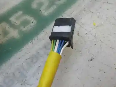 Second-hand car spare part right rearview mirror for renault captur 1.2 tce energy oem iam references 963010497r  