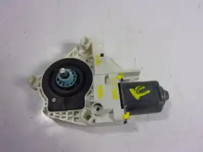Peça sobressalente para automóvel em segunda mão motor elevador vidro dianteiro direito por skoda yeti (5l) 1.2 tsi referências oem iam 8k0959812a