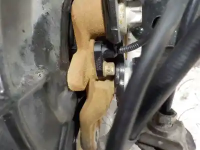 Автозапчастина б/у задня вісь для opel corsa e (x15) 1.4 turbo (08 68) посилання на oem iam 13452227  