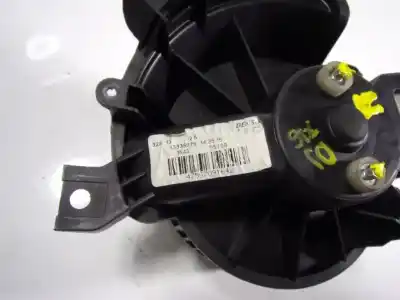 Pezzo di ricambio per auto di seconda mano motore di riscaldamento per opel corsa d 1.3 16v cdti riferimenti oem iam 13335075  13335075