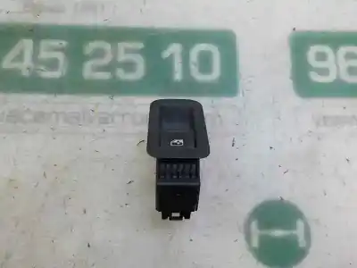 Peça sobressalente para automóvel em segunda mão botão / interruptor elevador vidro traseiro direito por volkswagen golf vii lim. (bq1) 1.6 tdi referências oem iam 5g0959855kwhs