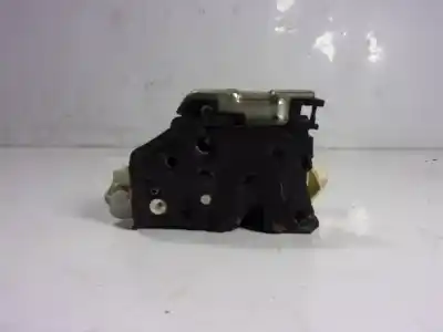 Автозапчасти б/у замок задней правой двери за audi q3 (8u) 2.0 tdi ссылки oem iam 4g0839016