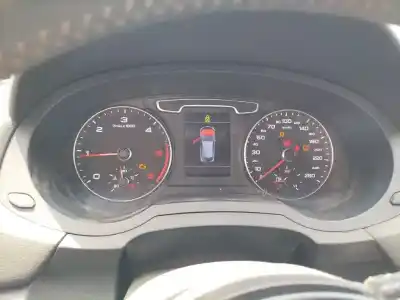 Автозапчасти б/у приборная доска за audi q3 (8u) 2.0 tdi ссылки oem iam 8u0920940e a2c80909100 8u0920940e