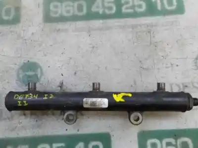 Pièce détachée automobile d'occasion Rampe D'injecteur pour LAND ROVER RANGE ROVER SPORT 2.7 Td V6 CAT Références OEM IAM 1369551 A2C20001330 A2C20001330