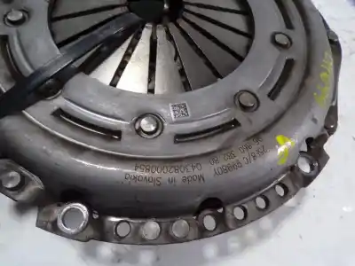 Pezzo di ricambio per auto di seconda mano kit frizione per citroen c4 cactus 1.2 thp 110 riferimenti oem iam 1610796580  9686038280