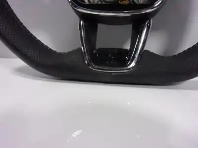 Second-hand car spare part steering wheel for skoda kodiaq (ns7, nv7, ns6) 2.0 tdi oem iam references 5e3419093pvkl  5e419093p