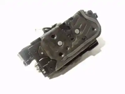 Peça sobressalente para automóvel em segunda mão fechadura da porta dianteira direita por skoda octavia combi (nx5) 2.0 tdi referências oem iam 5e1837016a