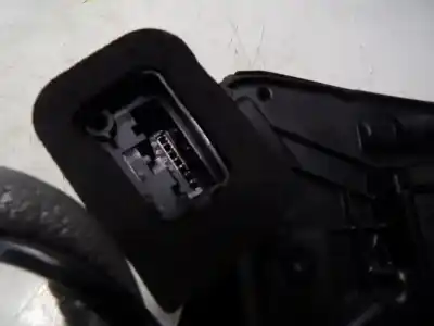 Автозапчасти б/у замок передней правой двери за skoda octavia combi (nx5) 2.0 tdi ссылки oem iam 5e1837016a  5tb837016c