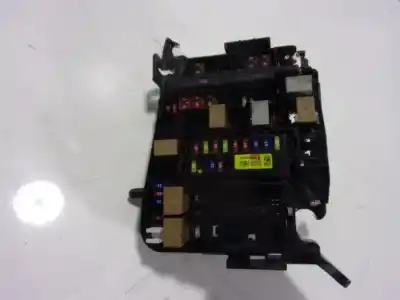 Peça sobressalente para automóvel em segunda mão caixa de fusíveis e relés por kia cee´´d 1.6 gdi cat referências oem iam 91303a2650