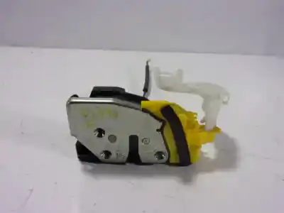 Peça sobressalente para automóvel em segunda mão fechadura da porta dianteira esquerda por kia cee´´d 1.6 gdi cat referências oem iam 81310a2400