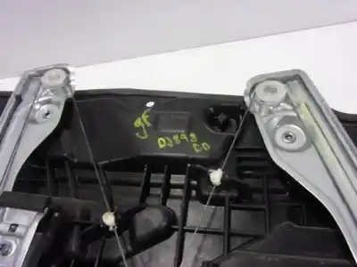 Second-hand car spare part passenger side right window regulator for kia cee´´d 1.6 gdi cat oem iam references 82460a2010  82480a2311