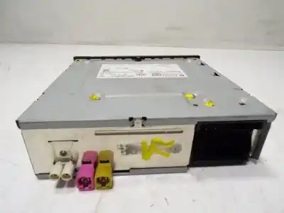 Second-hand car spare part audio system / radio cd for volkswagen tiguan (5n2) 2.0 tdi oem iam references 3q0035824c  3q0035824c