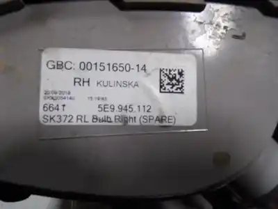 Second-hand car spare part right tailgate light for skoda octavia combi (5e5) 1.6 tdi dpf oem iam references 5e9945112  5e9945112