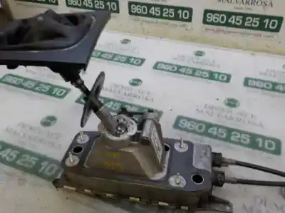 Pezzo di ricambio per auto di seconda mano leva del cambio per audi a3 sportback (8p) 1.6 tdi riferimenti oem iam 1k0711050a  1k0711049cg