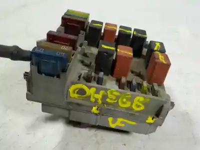 Pezzo di ricambio per auto di seconda mano scatola relè/fusibili per fiat stilo (192) 1.9 jtd cat riferimenti oem iam   46846109