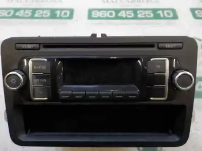 Recambio de automóvil de segunda mano de sistema audio / radio cd para volkswagen polo (6r1) 1.6 tdi referencias oem iam 5m0057156d  5m0035156d