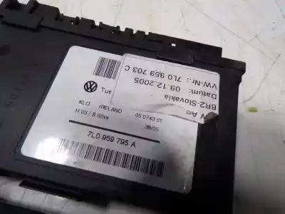 Second-hand car spare part rear left window motor for porsche cayenne (typ 9pa) 3.2 v6 cat oem iam references 95562470300  7l0959795a