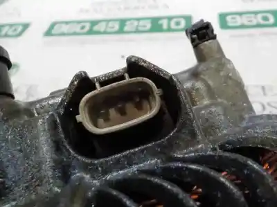 Second-hand car spare part alternator for nissan navara pick-up (d40m) doble cab se 4x4 oem iam references   
