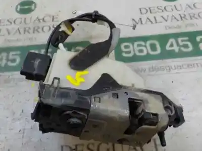 Peça sobressalente para automóvel em segunda mão fechadura da porta dianteira direita por peugeot 208 active referências oem iam 9812500780