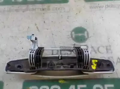 Second-hand car spare part exterior left rear door handle for dacia duster 1.5 dci diesel fap cat 110 cv / 81 kw oem iam references 806073178r  