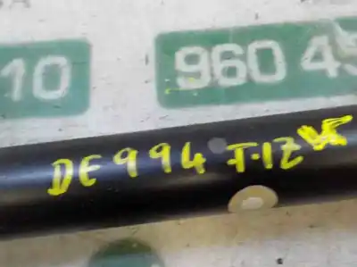 Second-hand car spare part rear left shock absorber for dacia duster 1.5 dci diesel fap cat 110 cv / 81 kw oem iam references 562105043r  562105043r