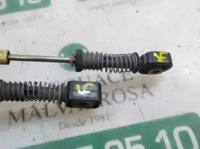 Pezzo di ricambio per auto di seconda mano leva del cambio per audi a3 sportback (8p) 1.6 tdi riferimenti oem iam 1k0711050a  1k0711049cg