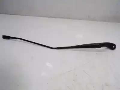 Second-hand car spare part front right windshield wiper arm for dacia sandero 0.9 tce oem iam references 