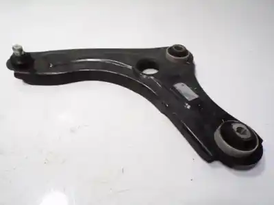 Second-hand car spare part front left lower suspension arm for dacia sandero 0.9 tce oem iam references 