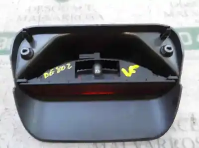 Автозапчастина б/у центральний задній ламп для dacia sandero ii 1.5 dci 75 / blue dci 75 (b8jw b8m4 b8ah b8m7 b8m6) посилання на oem iam 