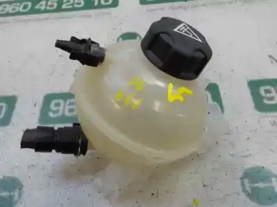 Second-hand car spare part coolant expansion tank for peugeot 308 active oem iam references 9678125880