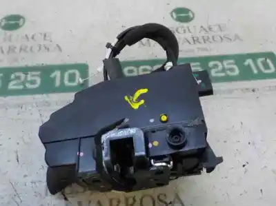 Second-hand car spare part left front door lock for peugeot 308 active oem iam references 9810309480