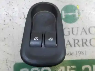 Pièce détachée automobile d'occasion COMMANDE DE LÈVE VITRE AVANT GAUCHE pour RENAULT KANGOO  Références OEM IAM   