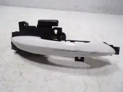 Peça sobressalente para automóvel em segunda mão puxador exterior frente direito por hyundai tucson (tl, tle) 1.6 crdi referências oem iam 826b1n7010