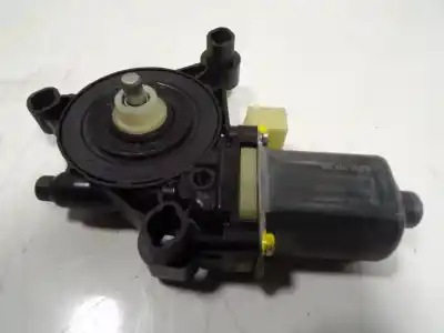 Автозапчасти б/у мотор стекла переднего правого за skoda octavia combi (5e5) 1.6 tdi dpf ссылки oem iam 5q0959802b