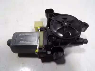 Автозапчасти б/у мотор стекла переднего правого за skoda octavia combi (5e5) 1.6 tdi dpf ссылки oem iam 5q0959802b 0130822718 5q0959802b