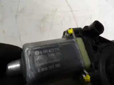 Автозапчасти б/у мотор стекла переднего правого за seat leon st (5f8) 1.4 tgi bivalent. gasolina / cng ссылки oem iam 5q0959802b 0130822716 0130822716