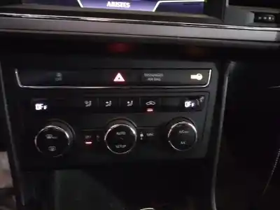 Автозапчасти б/у климат-контроль за seat leon st (5f8) 1.4 tgi bivalent. gasolina / cng ссылки oem iam 5f0907044akyms  5f0907044ak