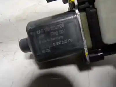 Автозапчастина б/у двигатель заднього правого скла для seat leon st (5f8) 1.4 tgi bivalent. gasolina / cng посилання на oem iam 5q0959812e 0130822725 5q0959811e