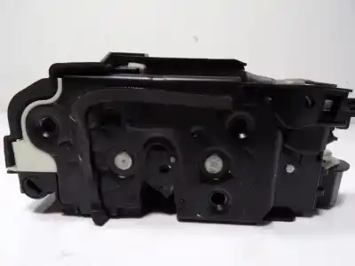 Peça sobressalente para automóvel em segunda mão fechadura da porta dianteira direita por volkswagen tiguan (5n2) 2.0 tdi referências oem iam 5n1837016f