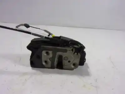 Peça sobressalente para automóvel em segunda mão fechadura da porta dianteira direita por ford transit courier b460 monospace 1.5 tdci referências oem iam 2048282