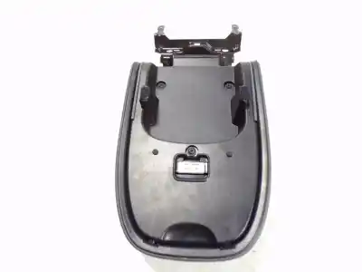 Автозапчасти б/у центральный подлокотник за ford c-max 1.6 16v ti-vct cat ссылки oem iam 1827422  