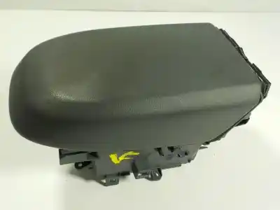 Автозапчастина б/у центральний подлокник для FORD GRAND C-MAX 1.0 EcoBoost CAT Посилання на OEM IAM 1827422  