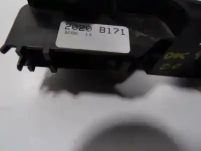 Автозапчастина б/у усередині передня права ручка для iveco daily furgón fg h2 33 s ... v batalla 3520 посилання на oem iam 5801834162  2020b171