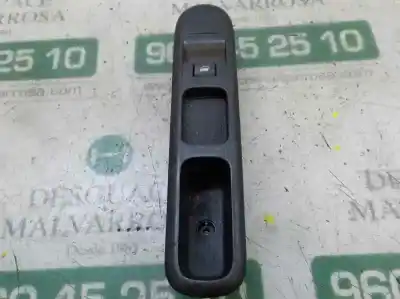 Peça sobressalente para automóvel em segunda mão botão / interruptor elevador vidro dianteiro direito por peugeot 3008 i monospace (0u_) 1.6 hdi referências oem iam 6490x3