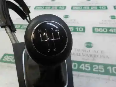 Pezzo di ricambio per auto di seconda mano leva del cambio per audi a3 sportback (8p) 1.9 tdi riferimenti oem iam 1k0711061a  