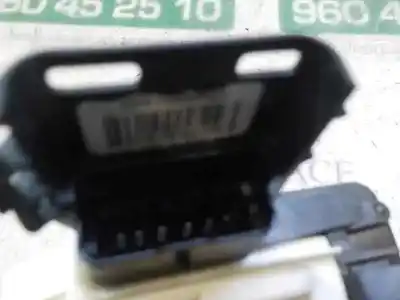 Second-hand car spare part front right door lock for citroen c-elysée exclusive oem iam references 9676785780  