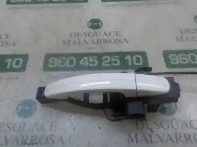 Peça sobressalente para automóvel em segunda mão puxador exterior traseiro esquerdo por ford focus iii 1.5 d 120cv referências oem iam 1738727