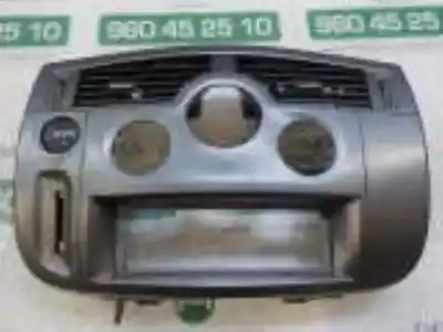 Second-hand car spare part Air Ventilation Grille for RENAULT SCENIC II 1.9 dCi Diesel OEM IAM references   